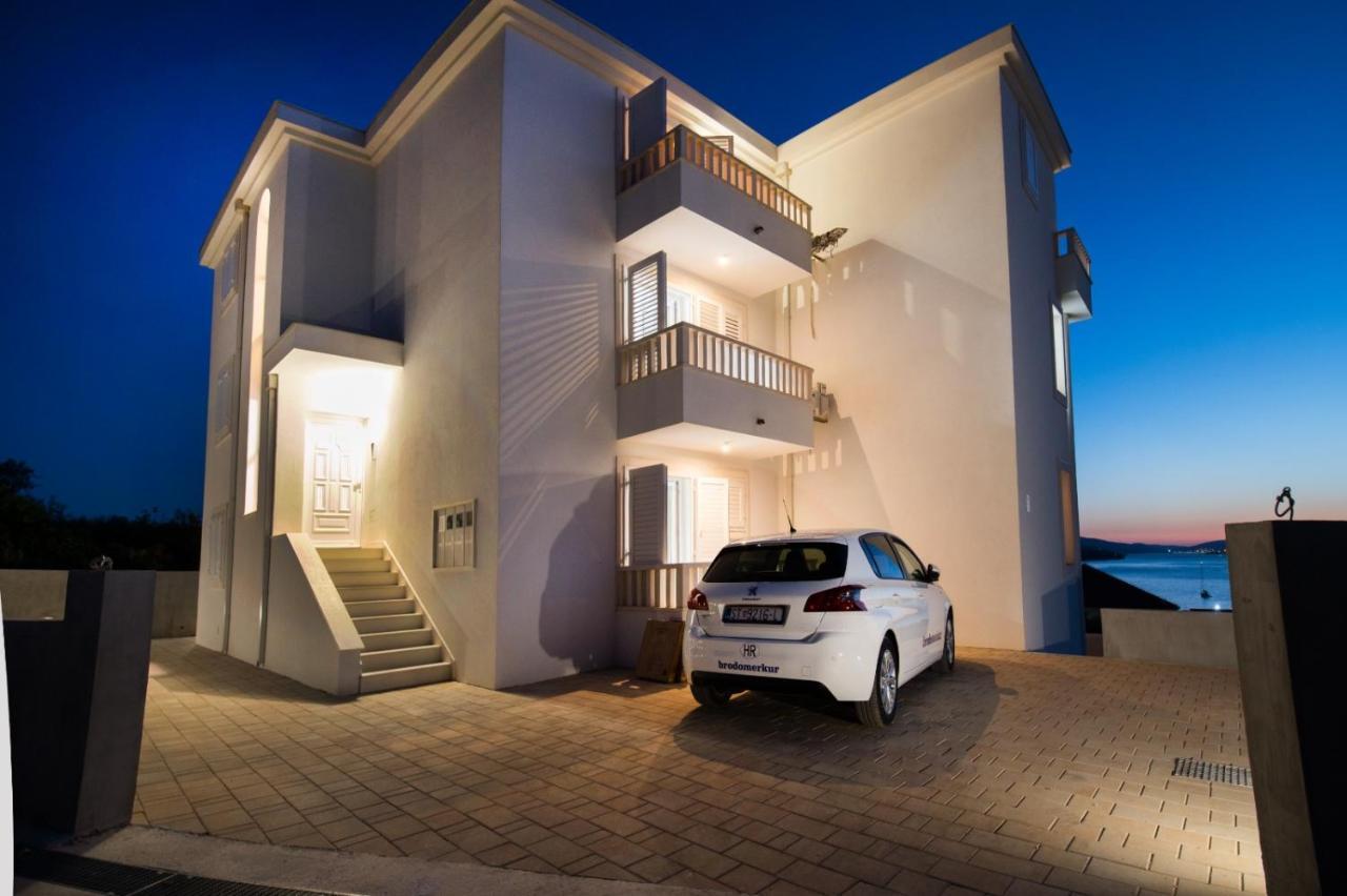 Brand New Aparment With Sea View & Swimming Pool At Ciovo - Villa Fiorentini تروغير المظهر الخارجي الصورة