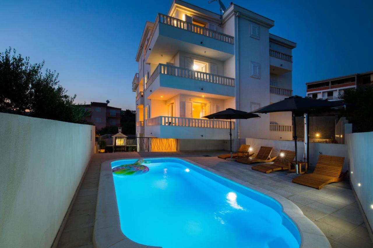 Brand New Aparment With Sea View & Swimming Pool At Ciovo - Villa Fiorentini تروغير المظهر الخارجي الصورة