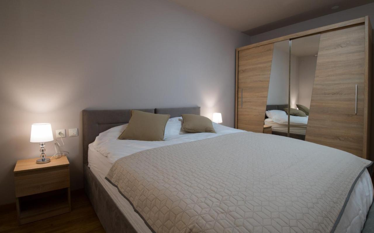 Brand New Aparment With Sea View & Swimming Pool At Ciovo - Villa Fiorentini تروغير المظهر الخارجي الصورة