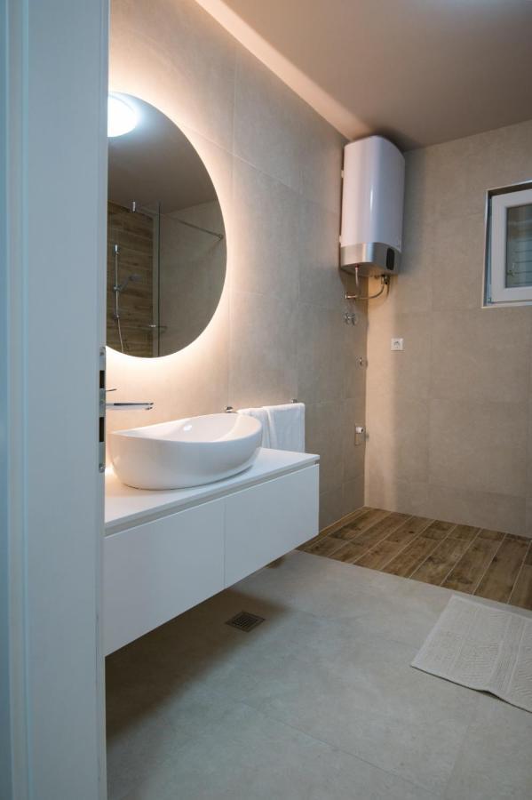 Brand New Aparment With Sea View & Swimming Pool At Ciovo - Villa Fiorentini تروغير المظهر الخارجي الصورة