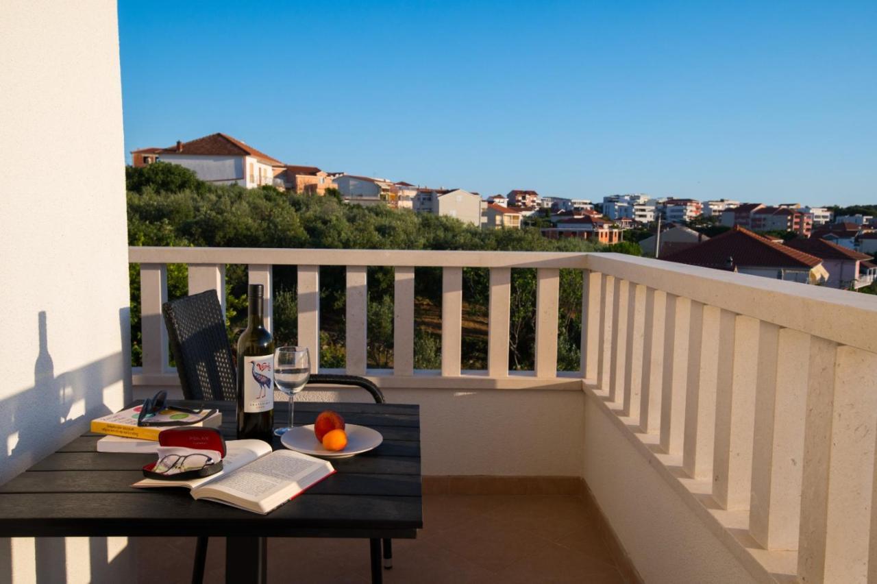 Brand New Aparment With Sea View & Swimming Pool At Ciovo - Villa Fiorentini تروغير المظهر الخارجي الصورة